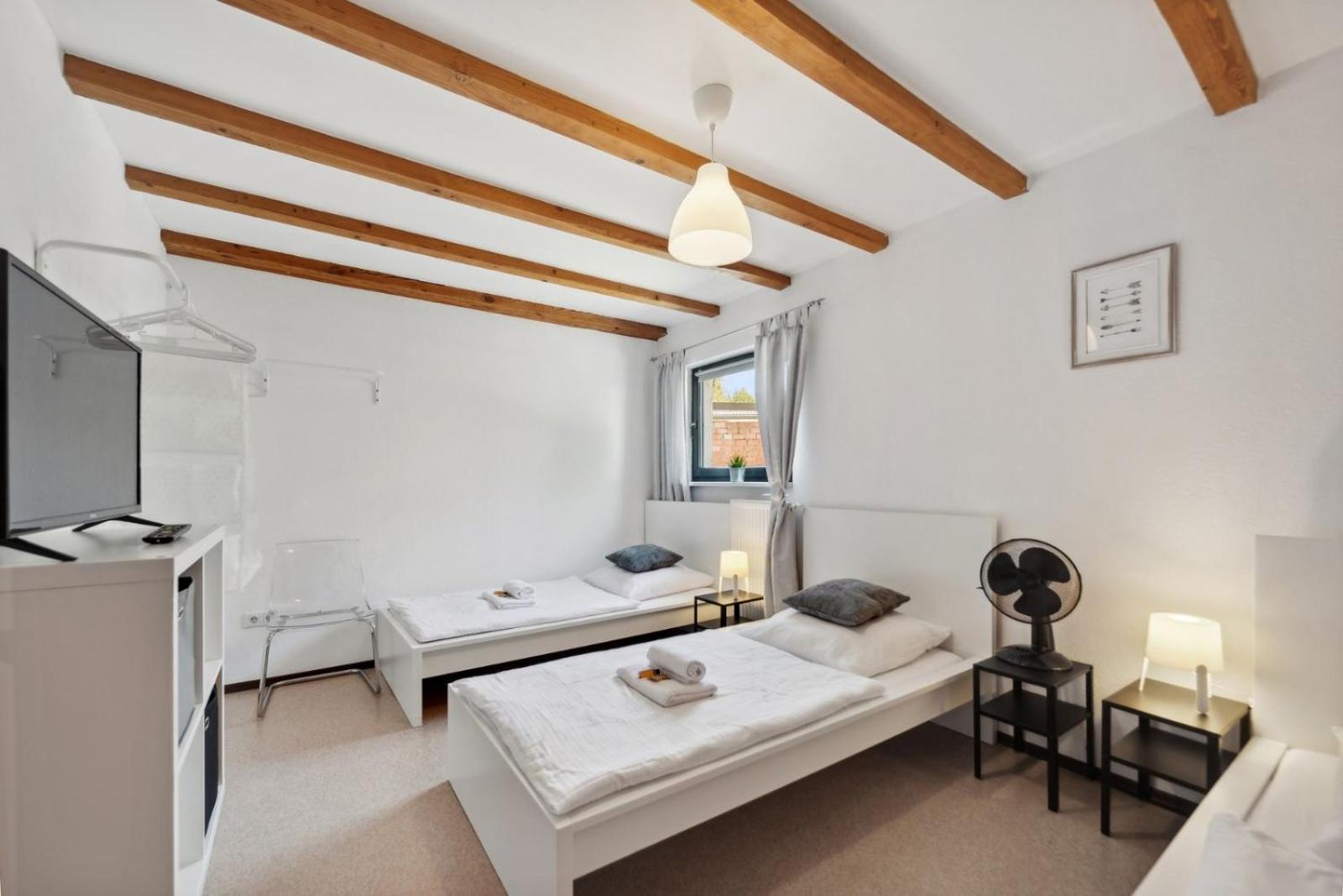 Andriss - Travel & Work - 5 Bedroom - Kitchen - Parking Καϊζερσλάουτερν Εξωτερικό φωτογραφία