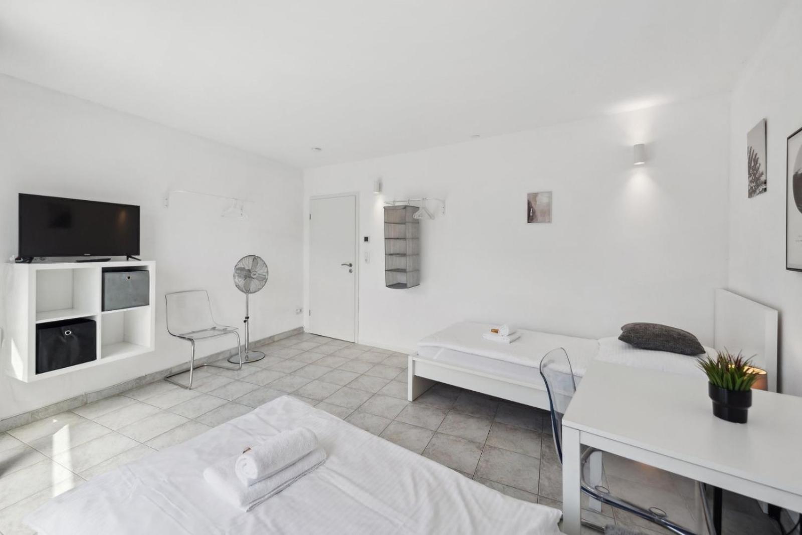 Andriss - Travel & Work - 5 Bedroom - Kitchen - Parking Καϊζερσλάουτερν Εξωτερικό φωτογραφία